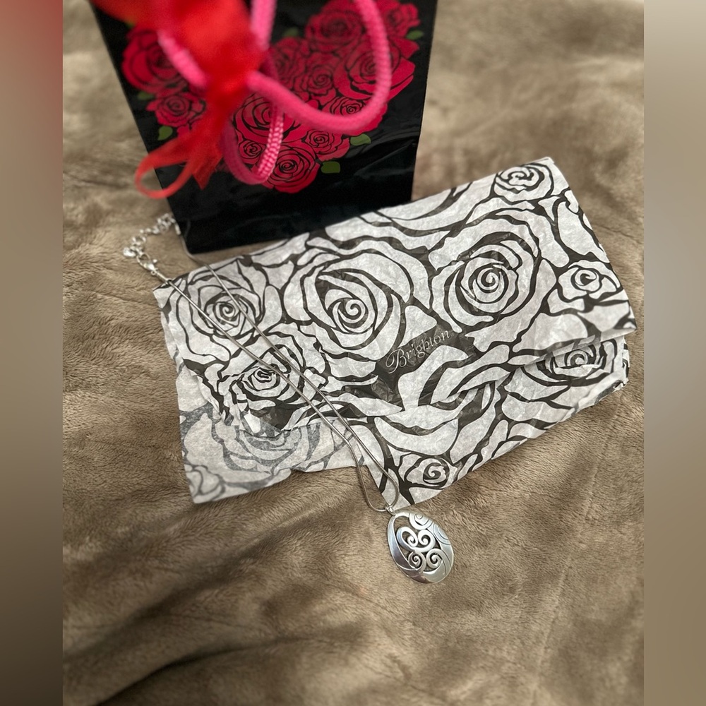 Brighton mingle oval pendant necklace